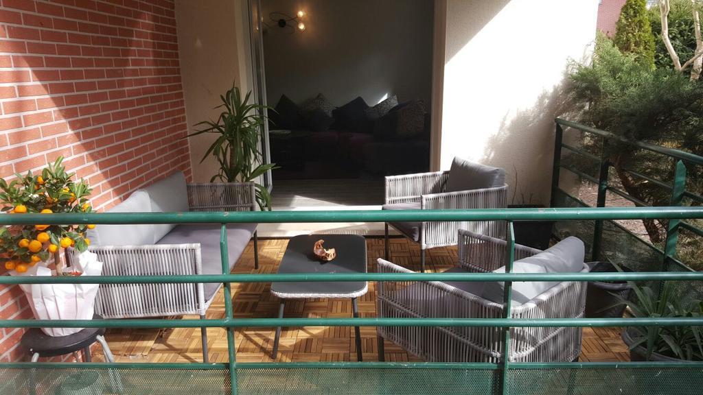 Cite Espace Apartment Toulouse Exteriör bild